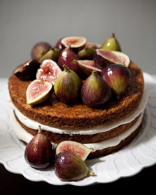 This carrot cake with fresh figs was served for desserts at a beautiful 